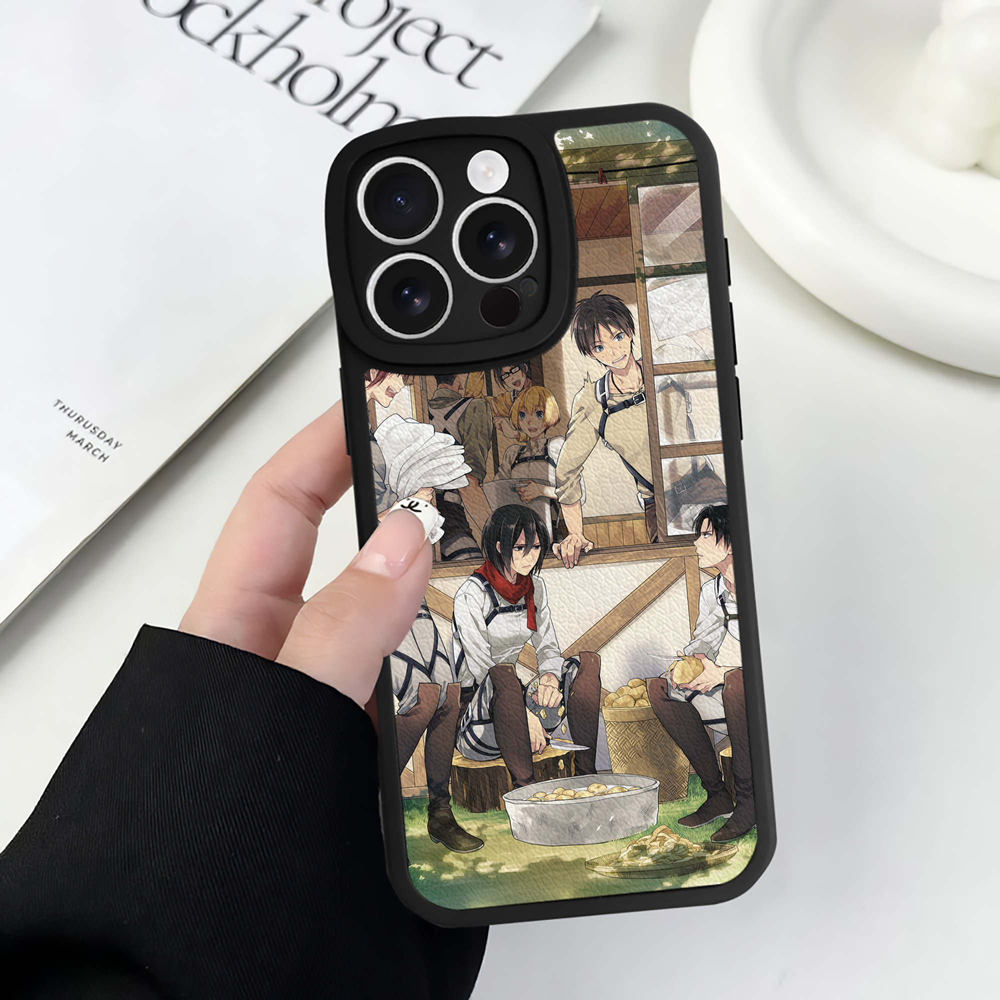 （画像用） 進撃の巨人 Attack on Titan 【iPhone 16シリーズ対応】シリコンスマホケース（レザー調） 材質：シリコン